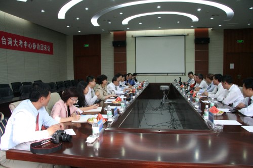 本中心參訪團訪問黑龍江省哈爾濱工業大學，與黑龍江省招生考試辦公室、哈爾濱工業大學之相關人員舉行聯合座談會。